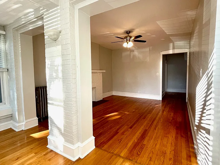 840 W Elmwood Ave #1 — Photo 9