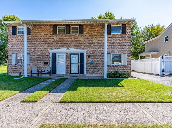291 Poplar St, Catasauqua, PA 18032