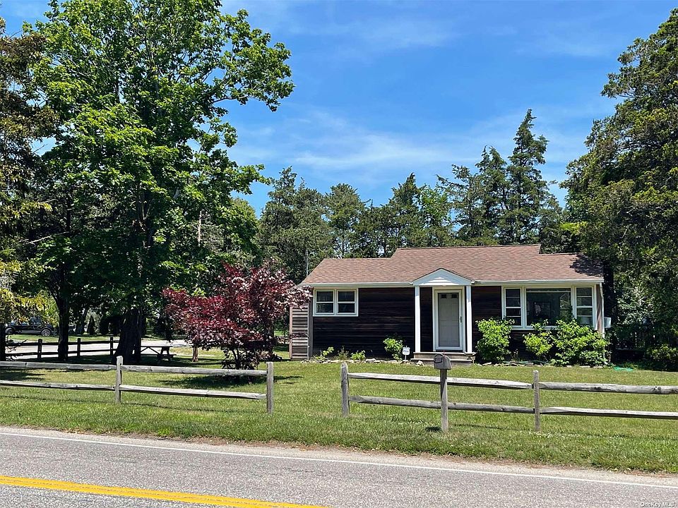 25 Shinnecock Rd, Hampton Bays, NY 11946 Zillow