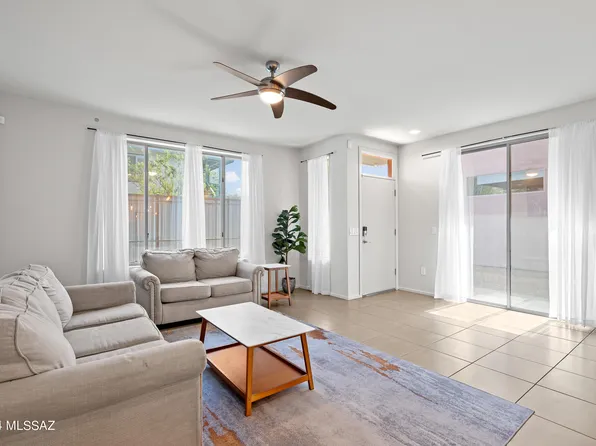 967 E Park Modern Dr, Tucson, AZ 85719