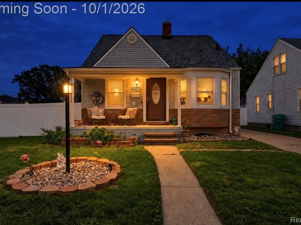 22376 Firwood Ave, Eastpointe, MI 48021