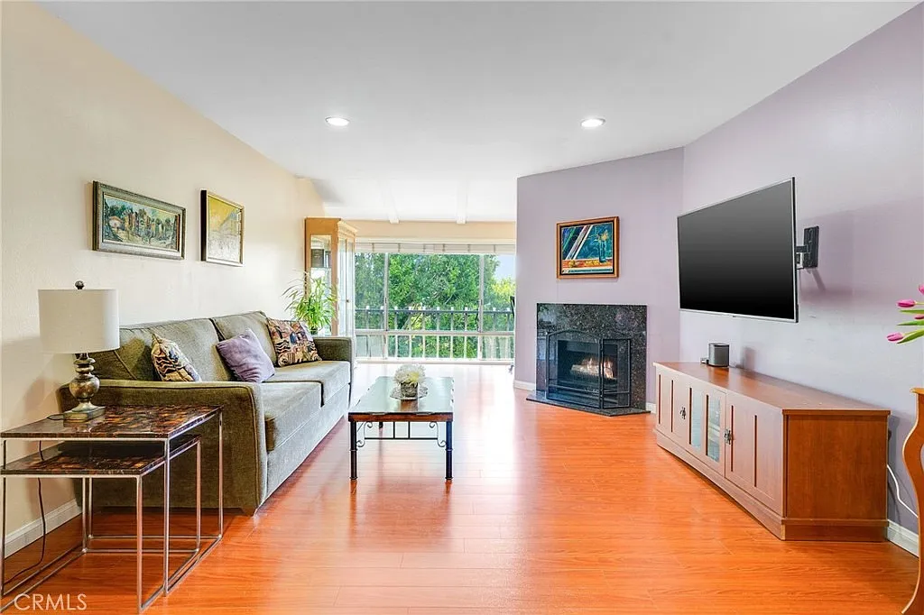 12720 Burbank Blvd — Photo 1