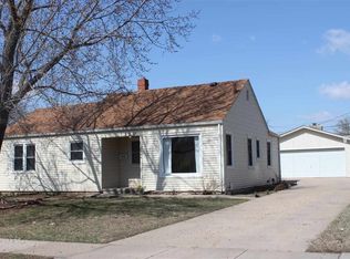2444 E Menlo St, Wichita, KS 67211
