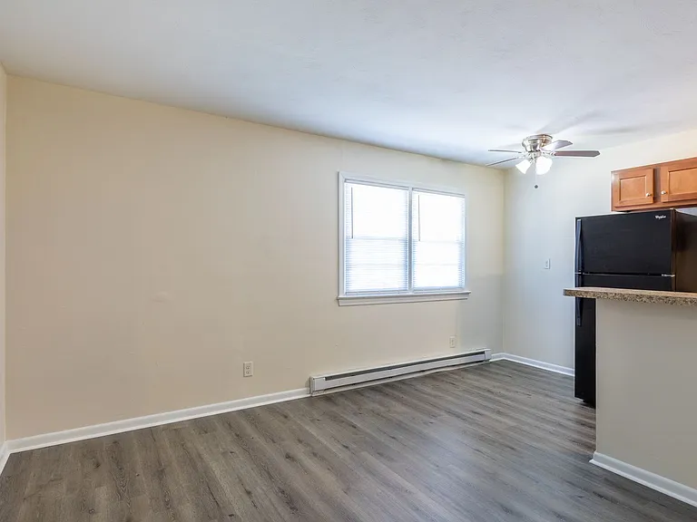 346 Fort Worth Ave — Photo 6