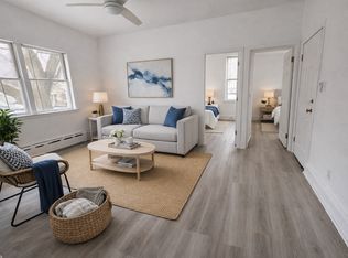 22-29 41st St #2, Astoria, NY 11105