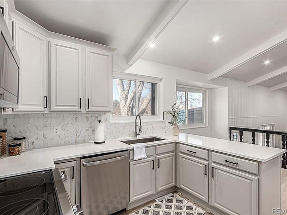 4th image of 6460 E Maplewood Avenue