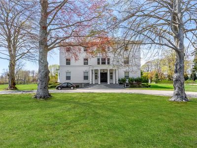 519 Bellevue Ave #3S, Newport, RI, 02840