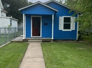 811 8th Ave N, Texas City, TX 77590