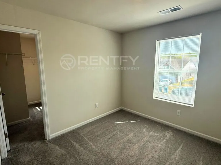 2802 Legacy Ridge Ln — Photo 16