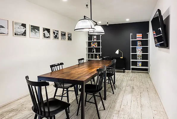 Rented by Find What’s Rare | media 12