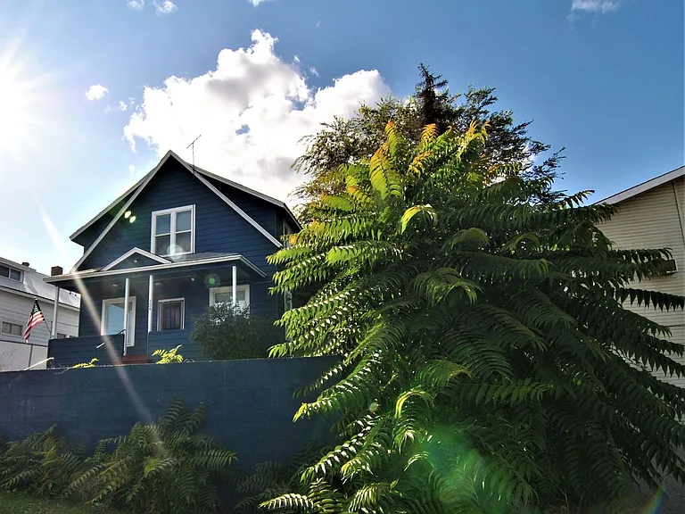 124 N Buchanan Ave — Photo 11