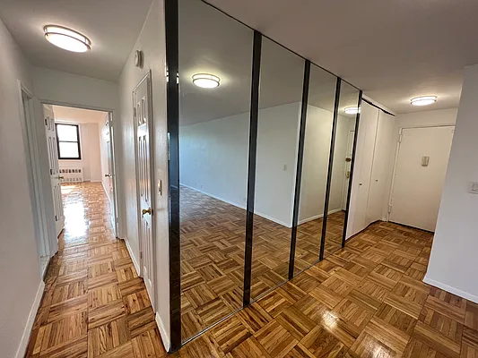 Rented by Oxford Property Group | media 7