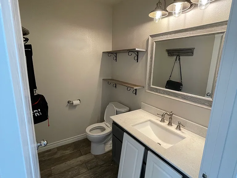 906 S Flintridge Way — Photo 17