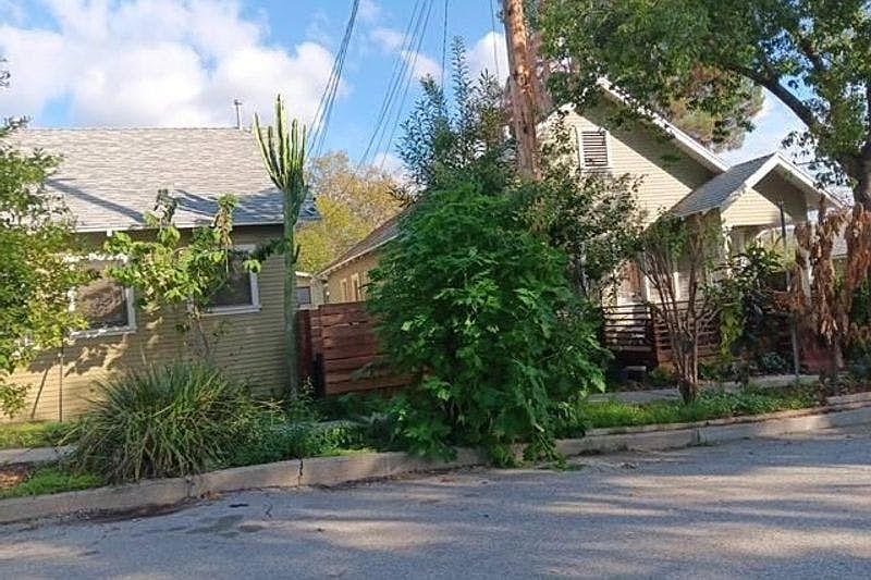 2nd image of 704 Fairview Ave