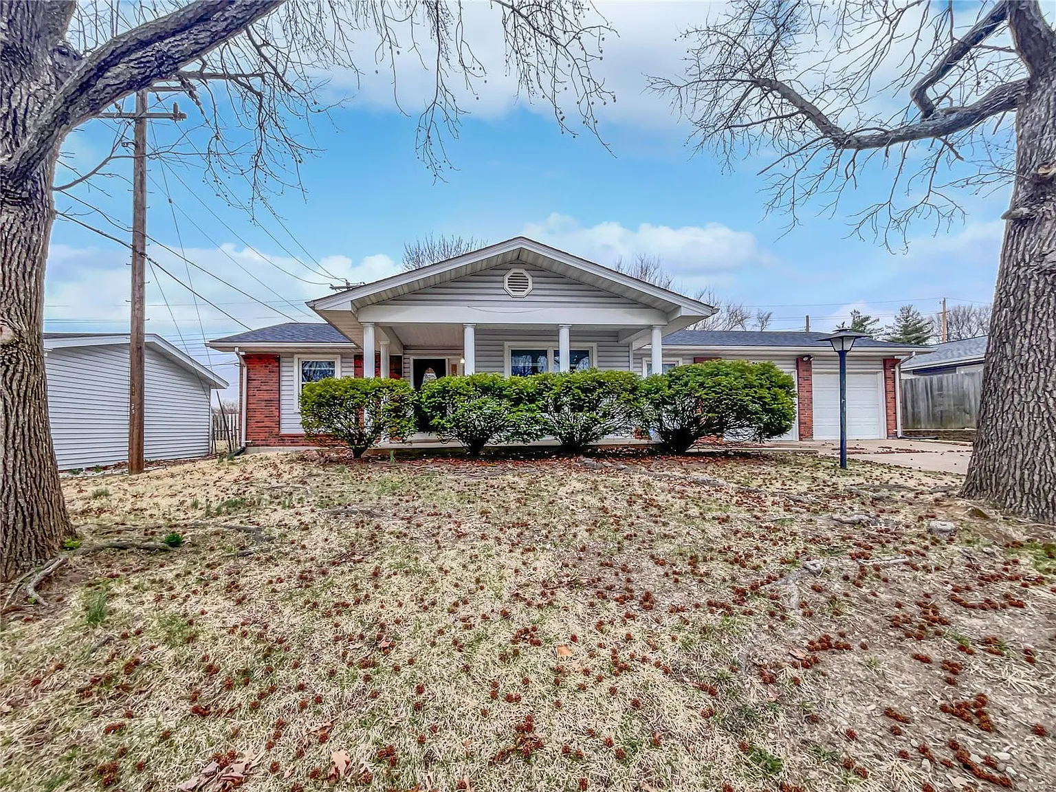 2471 Rhapsody Ln photo 1