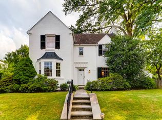 209 Saint Dunstans Rd, Baltimore, MD 21212