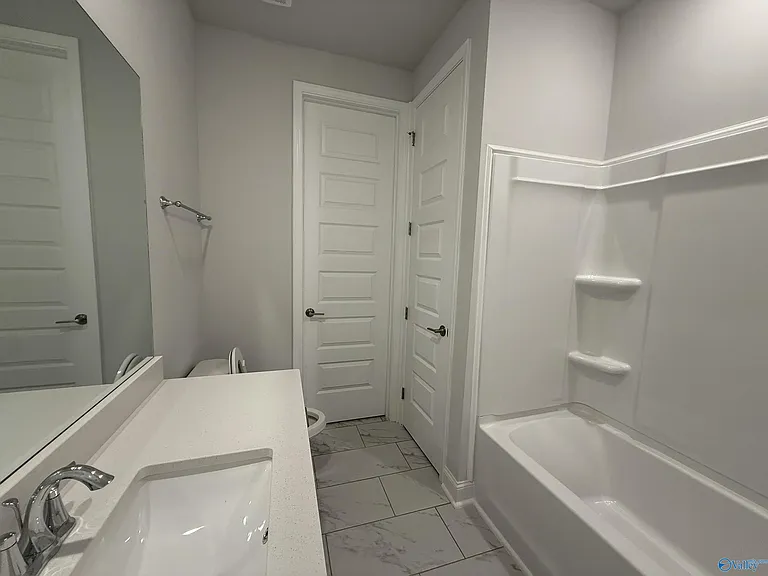 22882 Ansley Dr — Photo 16