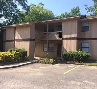 2 bed, 850 sqft, $870 — Photo 1