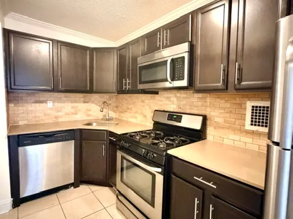(undisclosed Address), Mount Vernon, NY 10550