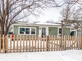 929 S Washington St, Sullivan, IL 61951