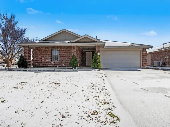 101 Shady Creek Ln, Terrell, TX 75160