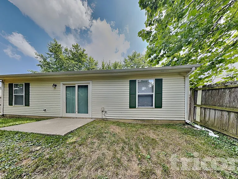 7112 Spurrington Cir — Photo 16