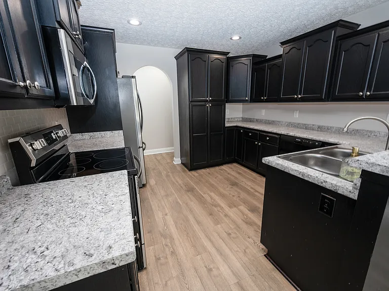 202 Croatan Woods Dr — Photo 10