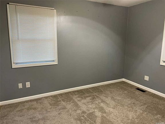 4th image of 659 Jayne Blvd