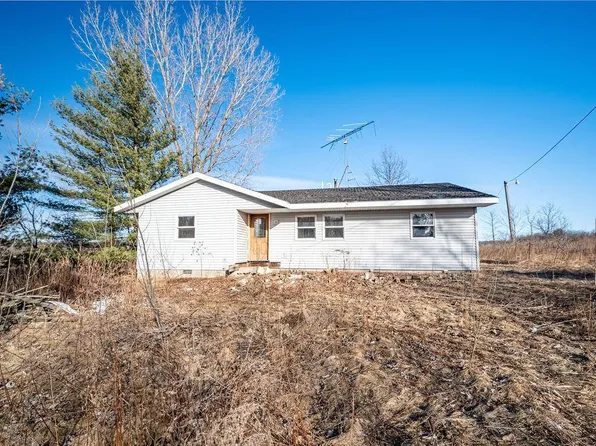 705 Pioneer Rd, Wilson, WI 54027