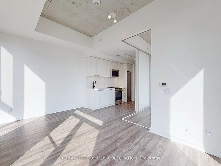 1808 Saint Clair Ave W #706 — Photo 8