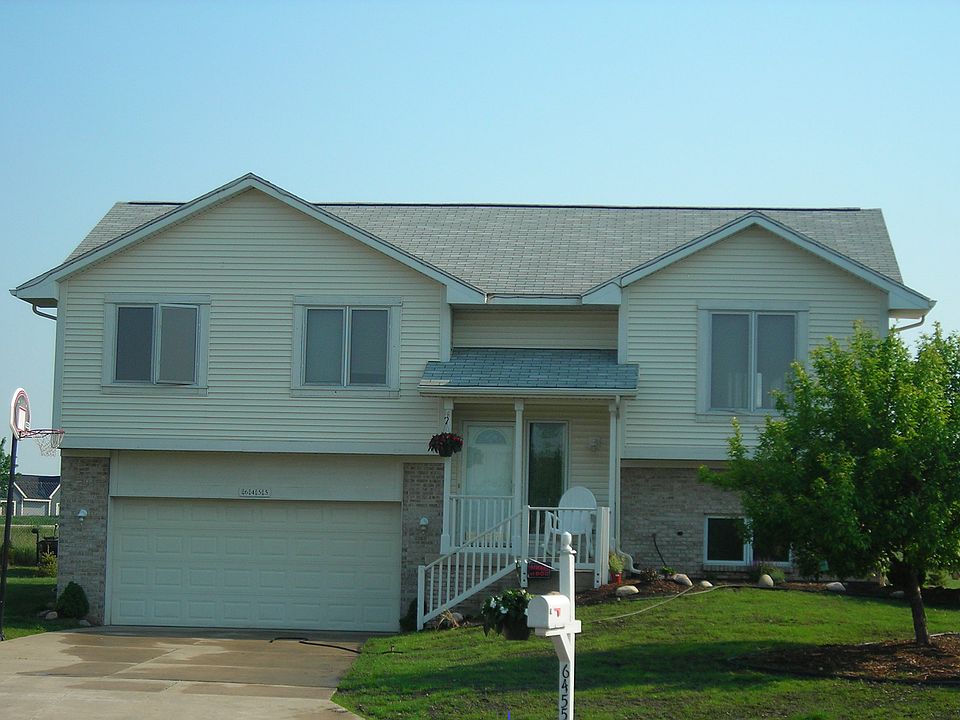 1st image of 6455 Bentree Ct SE