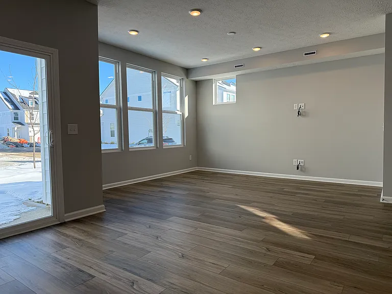 7230 Selah Ln — Photo 18