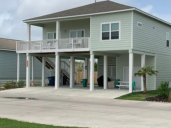 137 Barnacle, Rockport, TX 78382