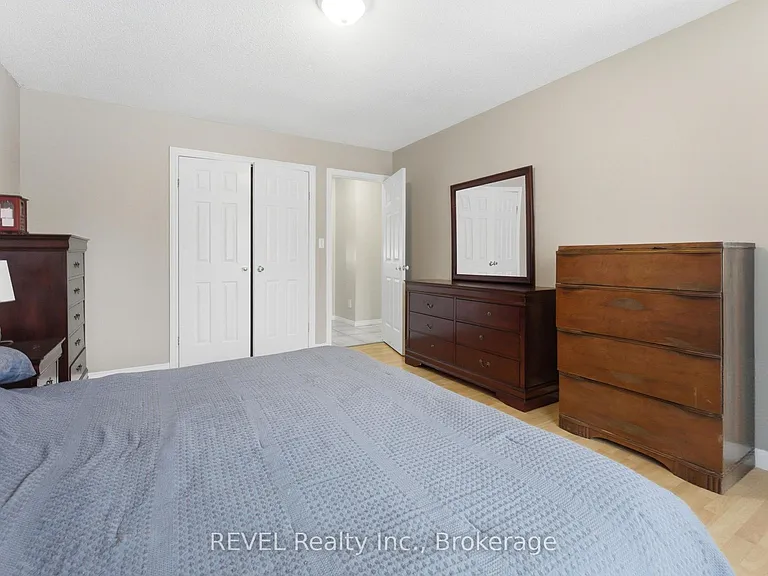 5 Barbara Ave — Photo 34