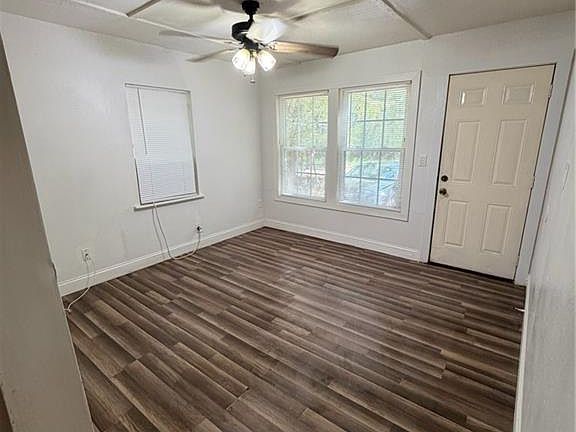 4th image of 207 Lorraine Ave