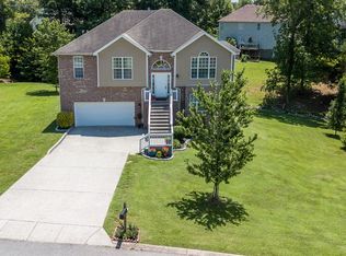 7125 Park Glen Dr, Fairview, TN 37062