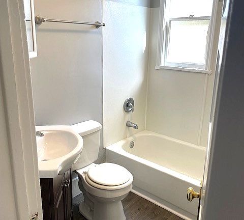 2nd image of 703 N 32nd St APT 1