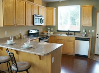 2824 6th St SE, Puyallup, WA 98374