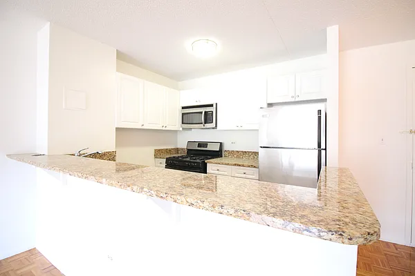 Rented by Corcoran | media 1