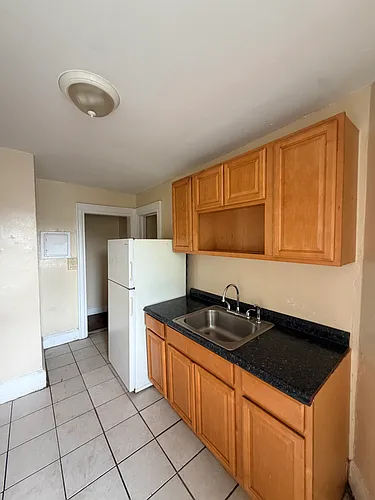 703 Howard Ave Photo 1