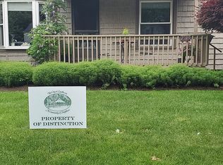 1689 Overbrook Rd, Lyndhurst, OH 44124