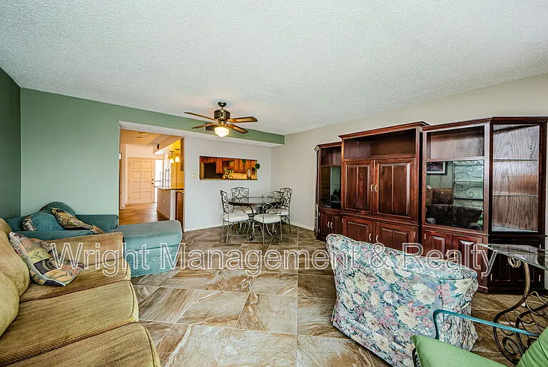 433 S Paula Dr #17 — Photo 9