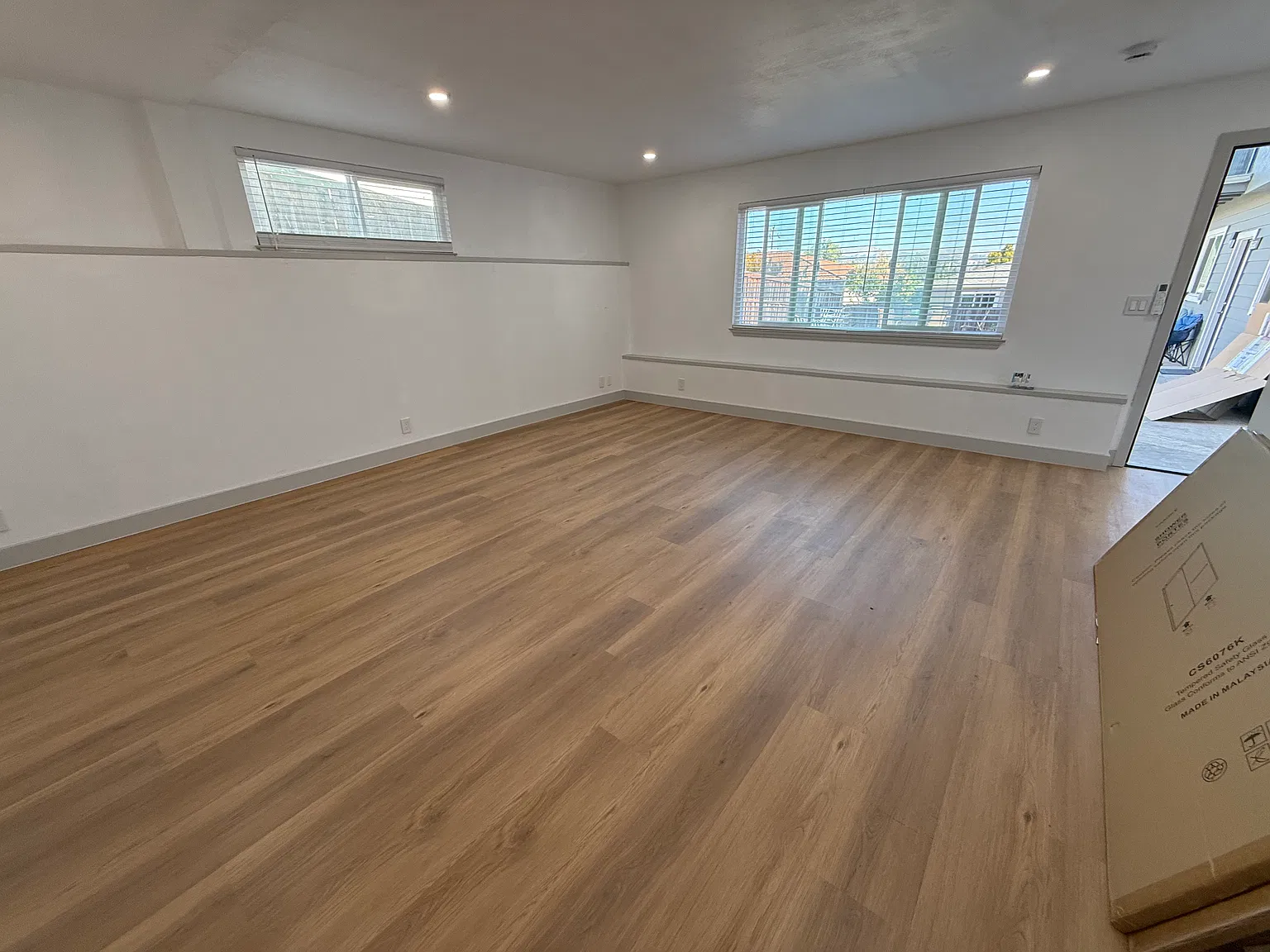 2 bed, 1200 sqft, $2,700 — Photo 2