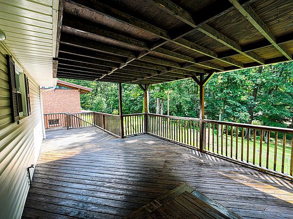 5th image of 1307 Cypress Mill Rd