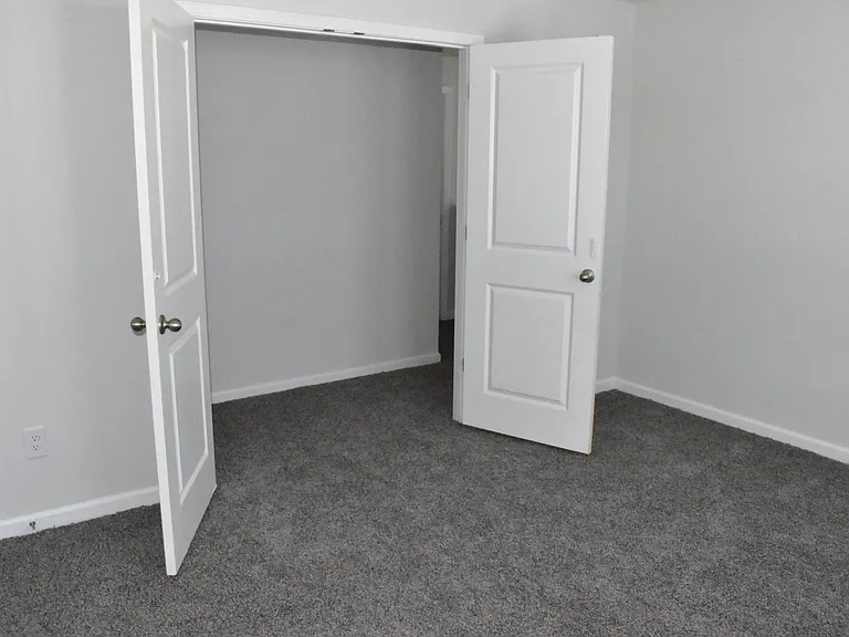 143 Maple Tree Ln — Photo 13