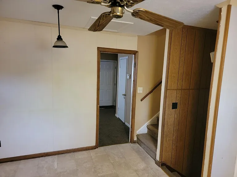 2531 Crosscreek Rd — Photo 5