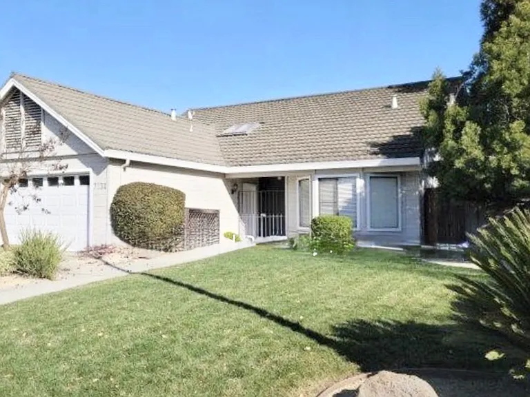 7134 Lighthouse Dr — Photo 5