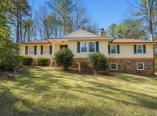 207 N View Pointe Dr, Lagrange, GA 30241