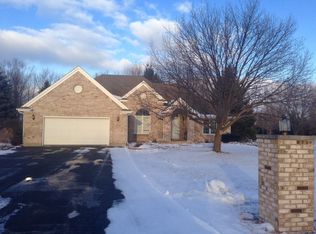 8214 Schmidt St, Spring Grove, IL 60081