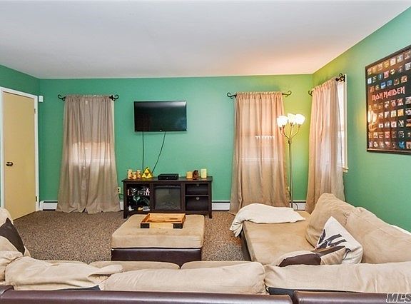 3rd image of 43 Lawrence St